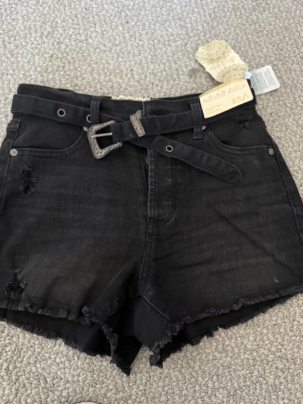 NWT - Altar'd State - High Rise Black Shorts with Belt - Size 25